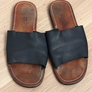 Adelisa & Co Black Leather Slide Sandals with Brown Footbed